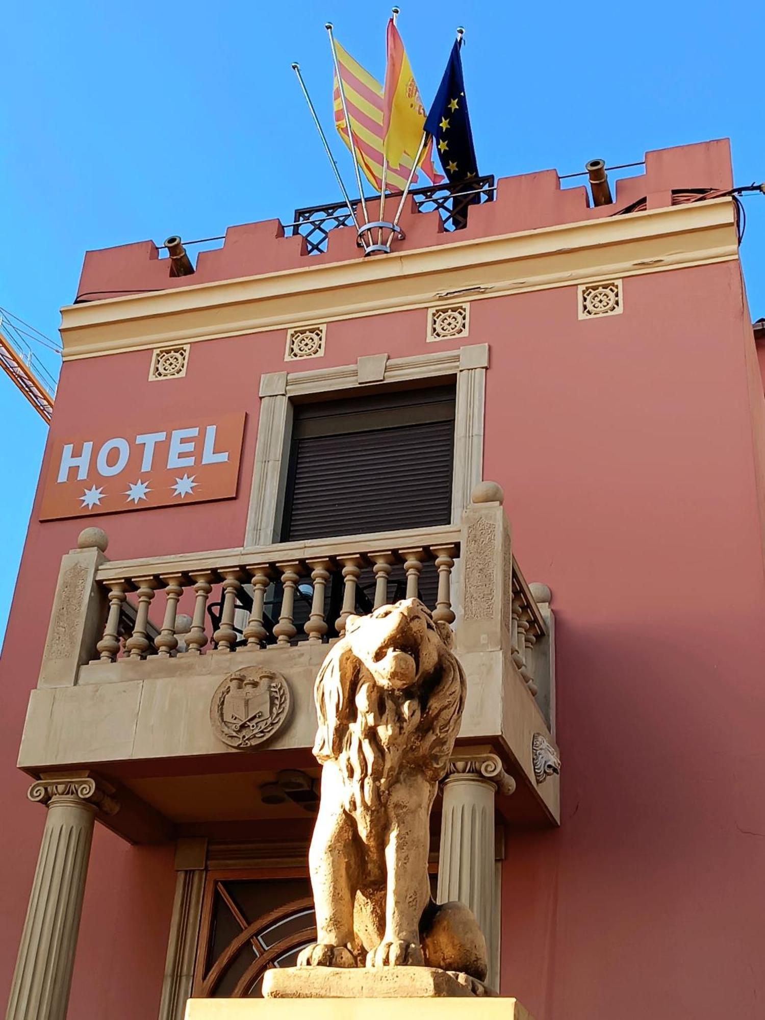 Llar De Capitans Hotel