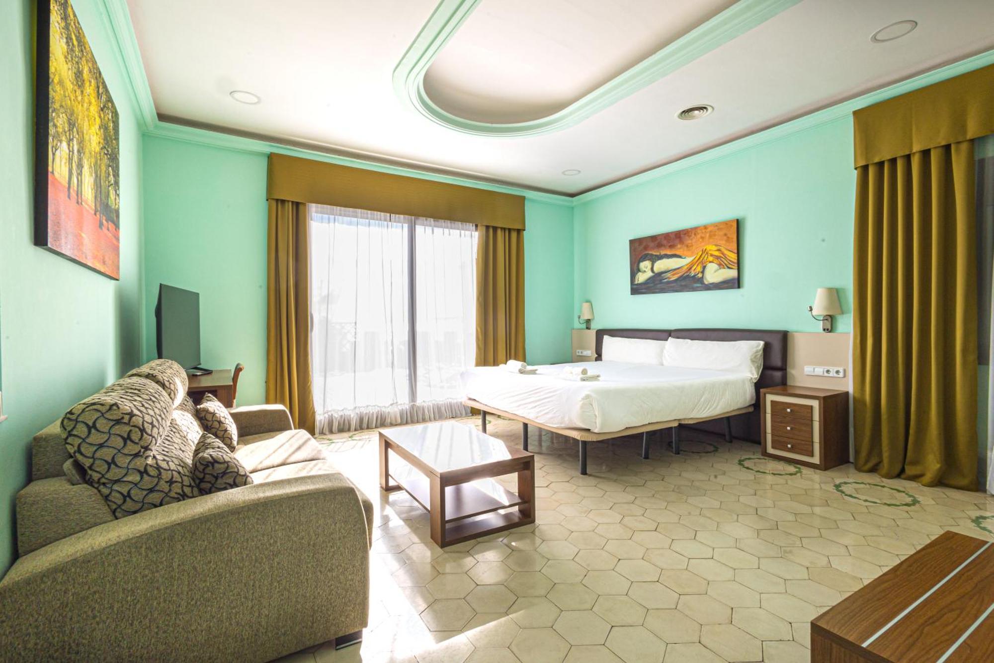 Llar De Capitans Hotel