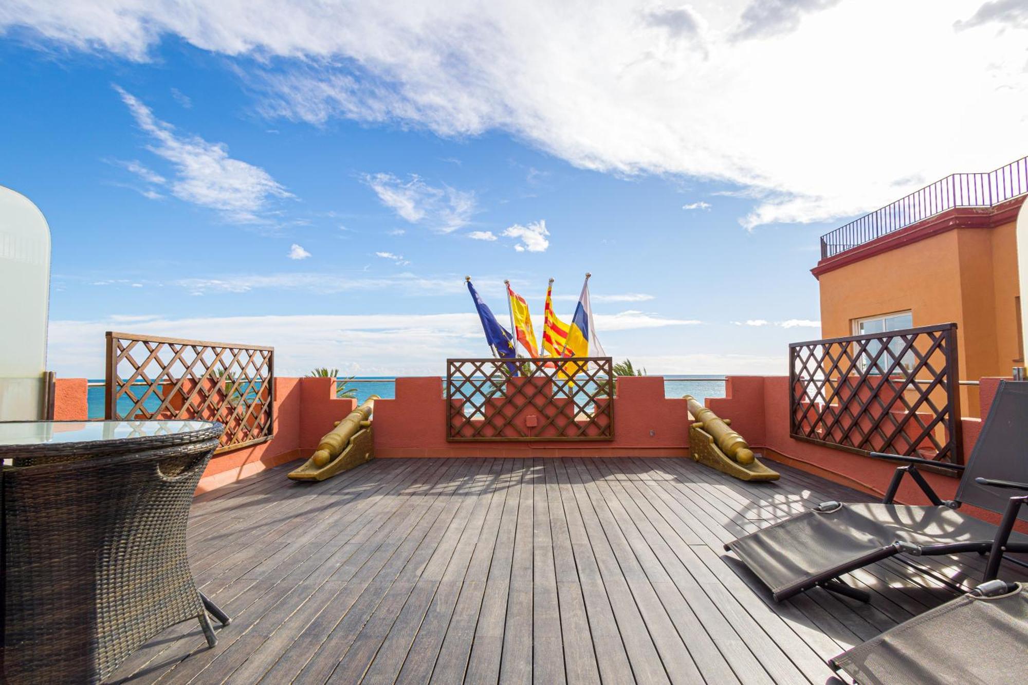 Llar De Capitans Hotel